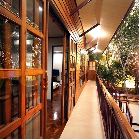 เรือนสารภี Apartment Phrae Exterior foto