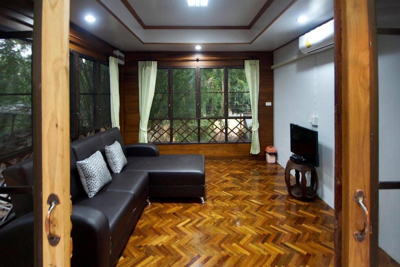 เรือนสารภี Apartment Phrae Exterior foto